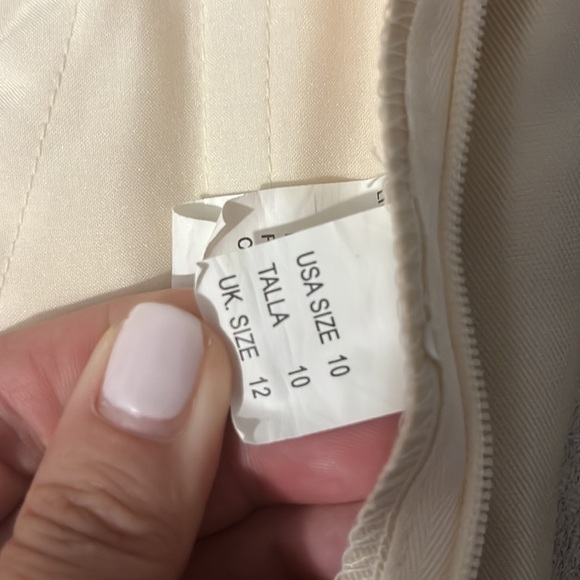 Mori Lee  Bridal Larissa Satin 5304 - Picture 9 of 12